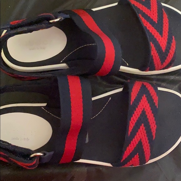 Shoes - Picture 3 of 4